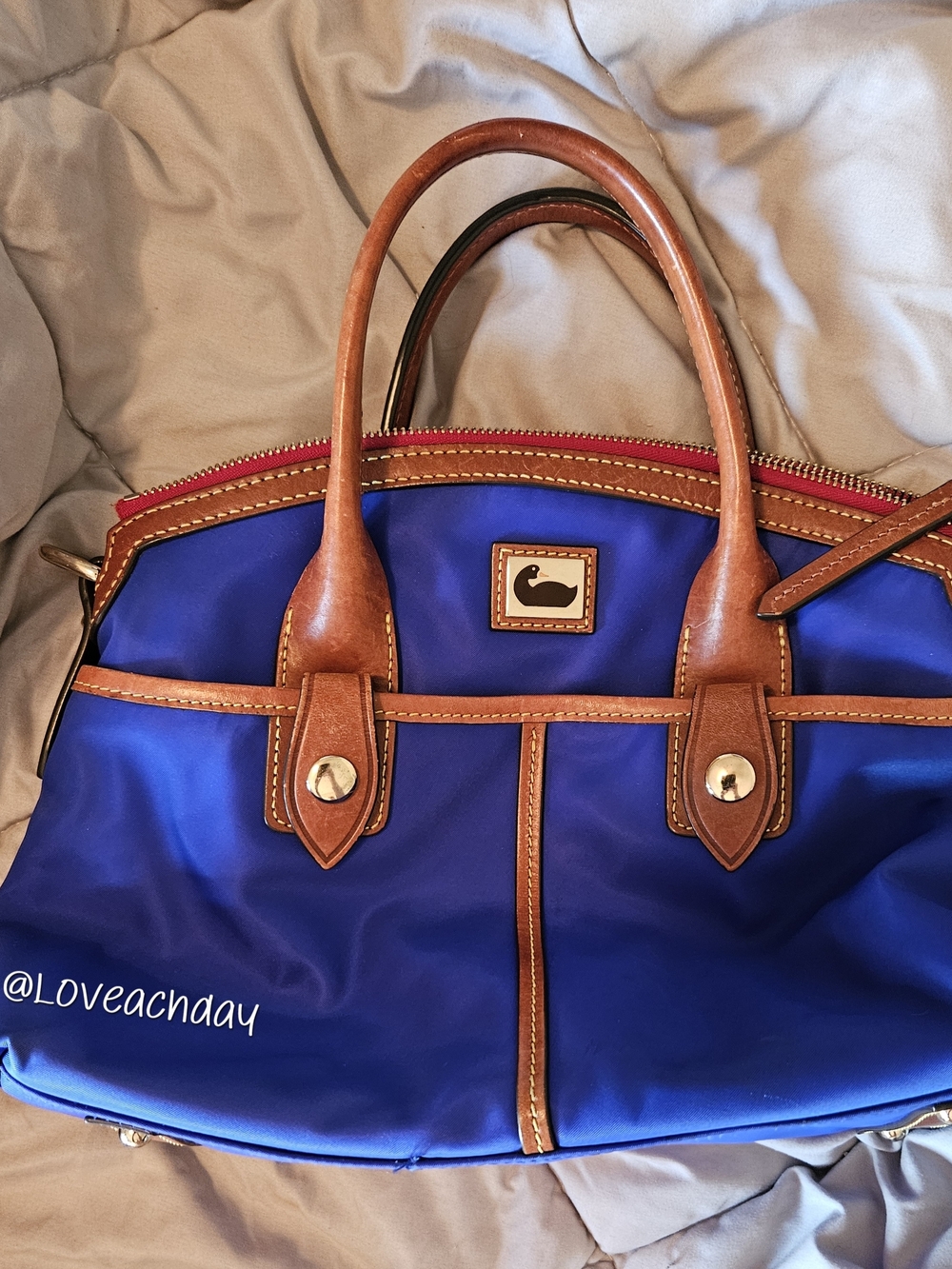 ✨️Dooney & Bourke Wayfarer Nylon Domed Satchel